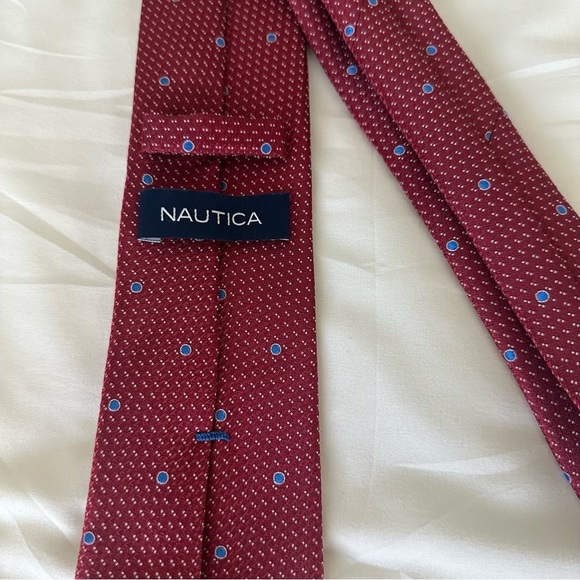 Nautica Burgundy Tie with Blue Dots - Picture 3 of 5